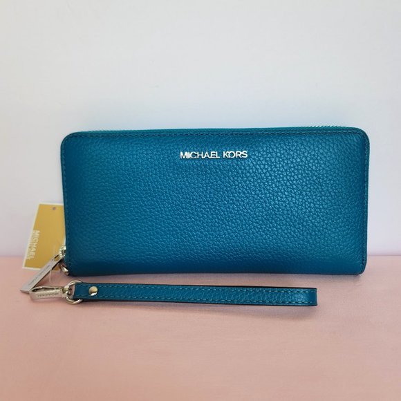 MICHAEL KORS Jet Set Travel Large Continental Pebbled Leather Wallet-Lagoon⭐ - Picture 1 of 16